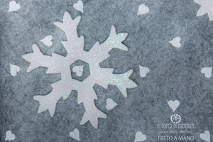 Calza della Befana Realizzata a Mano Neve - Il Tocco di Minerva