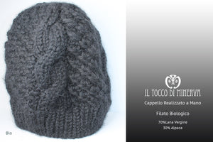 Cappello donna nero in lana biologica Bio - Realizzato a mano - Il Tocco di Minerva