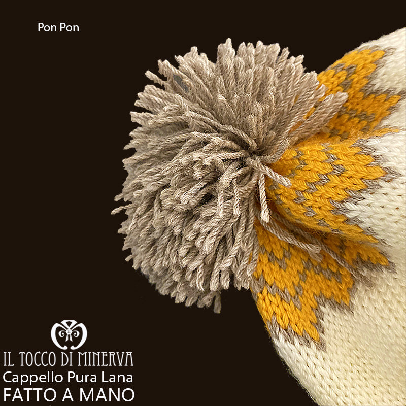 Cappello pura lana Pon Pon tortora arancione - Fatto a Mano - Il Tocco di Minerva
