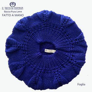 Cappello basco pura lana blu foglia - Fatto a mano - Il Tocco di Minerva
