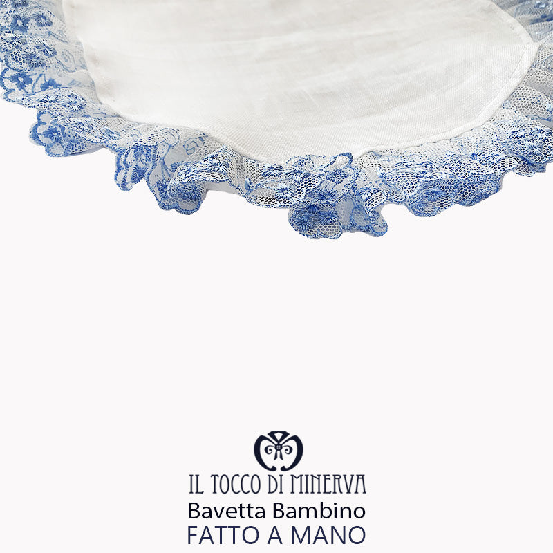 Bavetta neonato in lino con pizzo celeste - Fatto a mano - Il Tocco di Minerva
