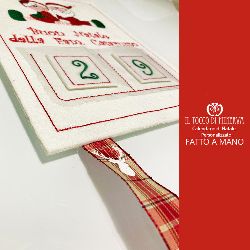 Calendario di natale personalizzato di feltro babbo e babba natale - Fatto a mano - Il Tocco di Minerva