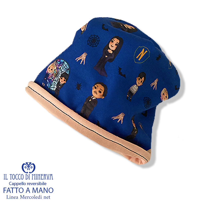 Cappello reversibile felpato bambino fantasia Mercoledi net - Fatto a Mano - Il Tocco di Minerva