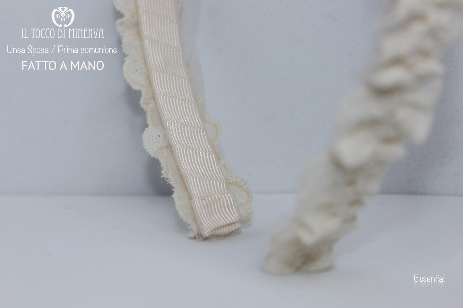Cerchietto beige Prima Comunione Essential Realizzato a mano - Il Tocco di Minerva
