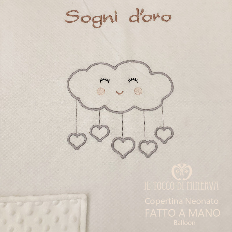 Copertina Bambina in Pile bianco e trapuntina ricamata balloon - Fatto a Mano - Il Tocco di Minerva