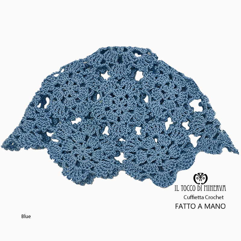 Calotta Crochet celeste a fiore - fatto a mano