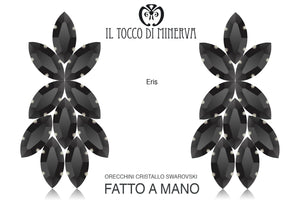 Orecchini in cristallo swarovski nero Eris Realizzati a mano - Il Tocco di Minerva