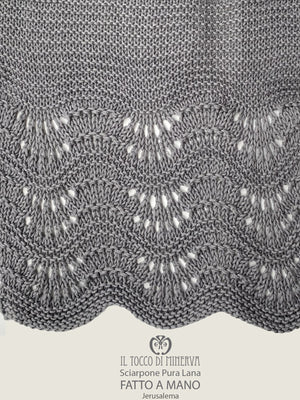 Sciarpone pura lana grigio Jerusalema - Realizzato a Mano - Il Tocco di Minerva