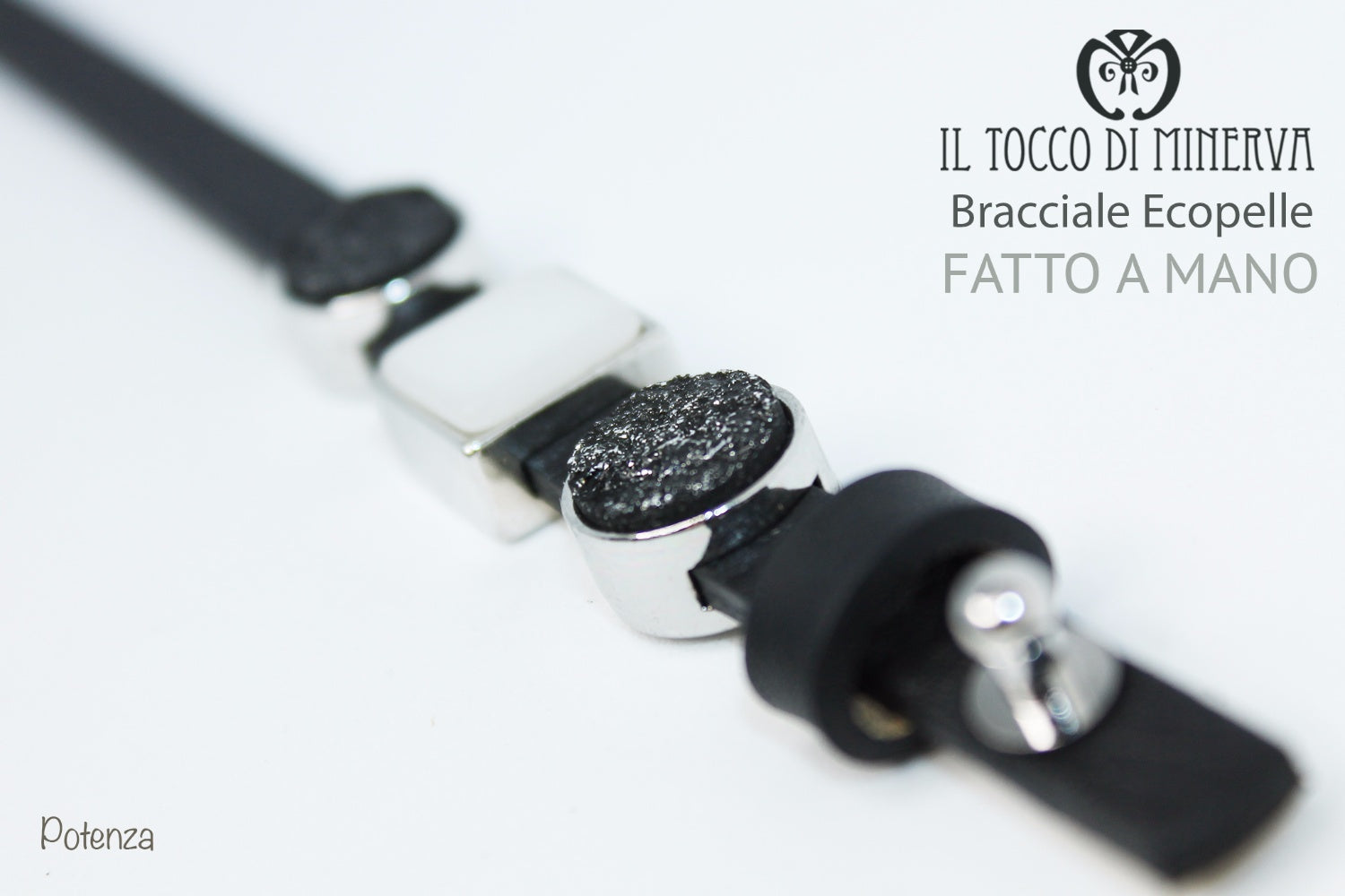 Bracciale unisex ecopelle nero con charms componibile Potenza Realizzato a mano Handmade - Il Tocco di Minerva