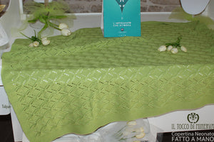 Copertina per Neonato/a Pura Lana Verde Tulipan - Realizzata a mano - Il Tocco di Minerva