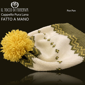 Cappello pura lana Pon Pon giallo verde - Fatto a Mano - Il Tocco di Minerva