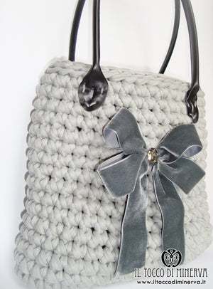 Borsa Grigia in Fettuccia Rita Lavorata a Mano - Handmade - Il Tocco di Minerva
