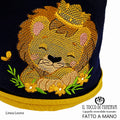 Cappello reversibile ricamato da bambino linea leone - Fatto a Mano - Il Tocco di Minerva