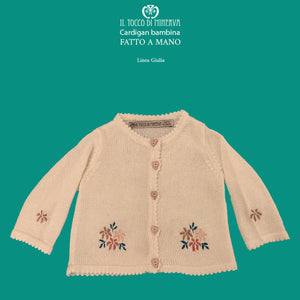 Cardigan da bambina in seta bianca Linea Giulia - Fatto a mano - Il Tocco di Minerva