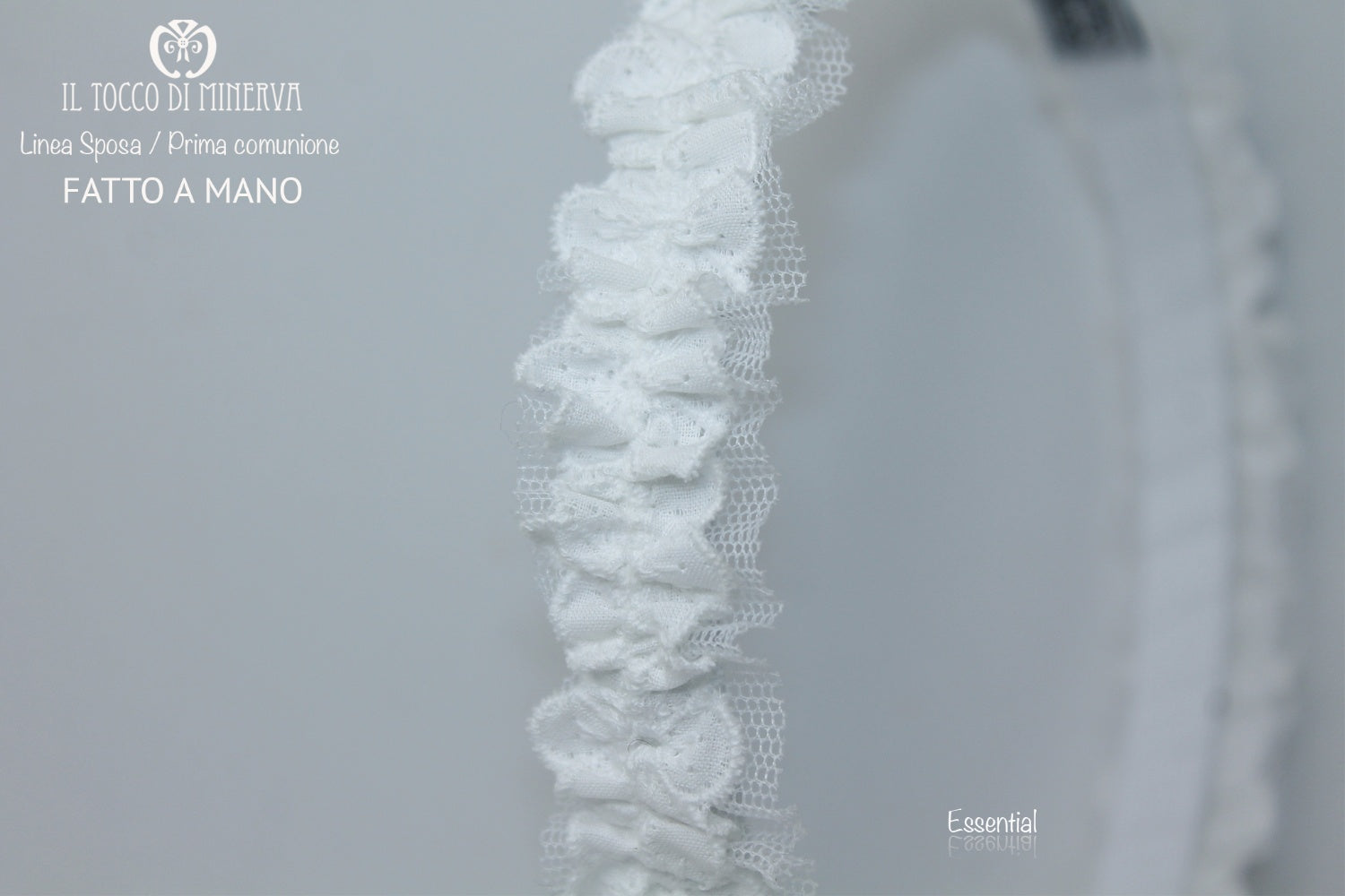 Cerchietto bianco Prima Comunione Essential Realizzato a mano - Il Tocco di Minerva