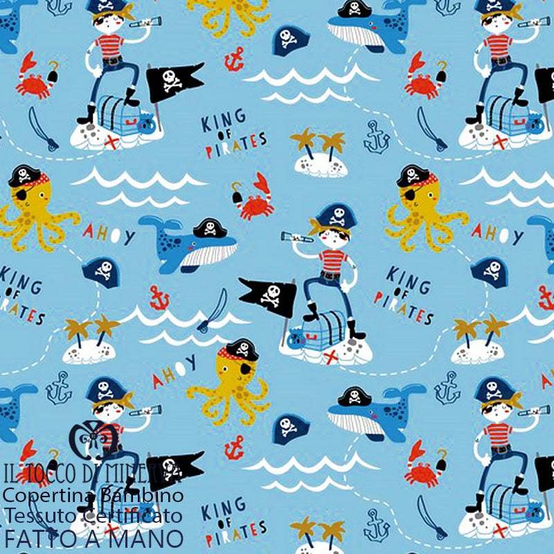 Copertina Neonato in Cotone Certificato Pirati fondo celeste - Fatto a Mano - Il Tocco di Minerva