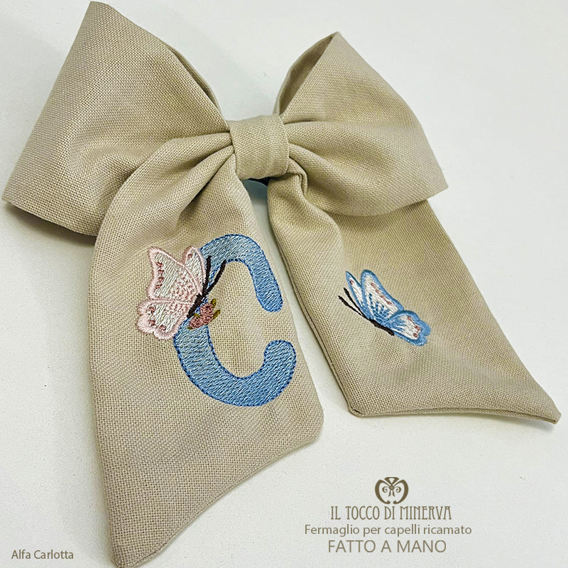 Fermaglio per capelli ricamato alfa Carlotta beige celeste - Fatto a mano