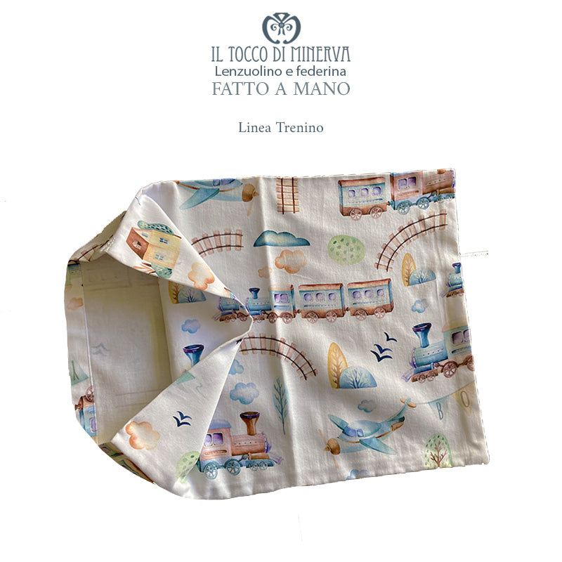 Lenzuolo con Federa neonato Linea Trenino - Fatto a Mano - Il Tocco di Minerva