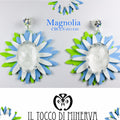 Orecchini bianchi/celeste/verde forma di fiore Magnolia Realizzati a mano - Handmade - Il Tocco di Minerva