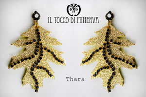 Orecchini oro/nero in moosgummi e swarowski Thara Realizzati A Mano – HandMade - Il Tocco di Minerva