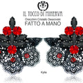 Orecchini in Cristallo e pizzo Kylie nero rosso- Fatto a mano - Il Tocco di Minerva