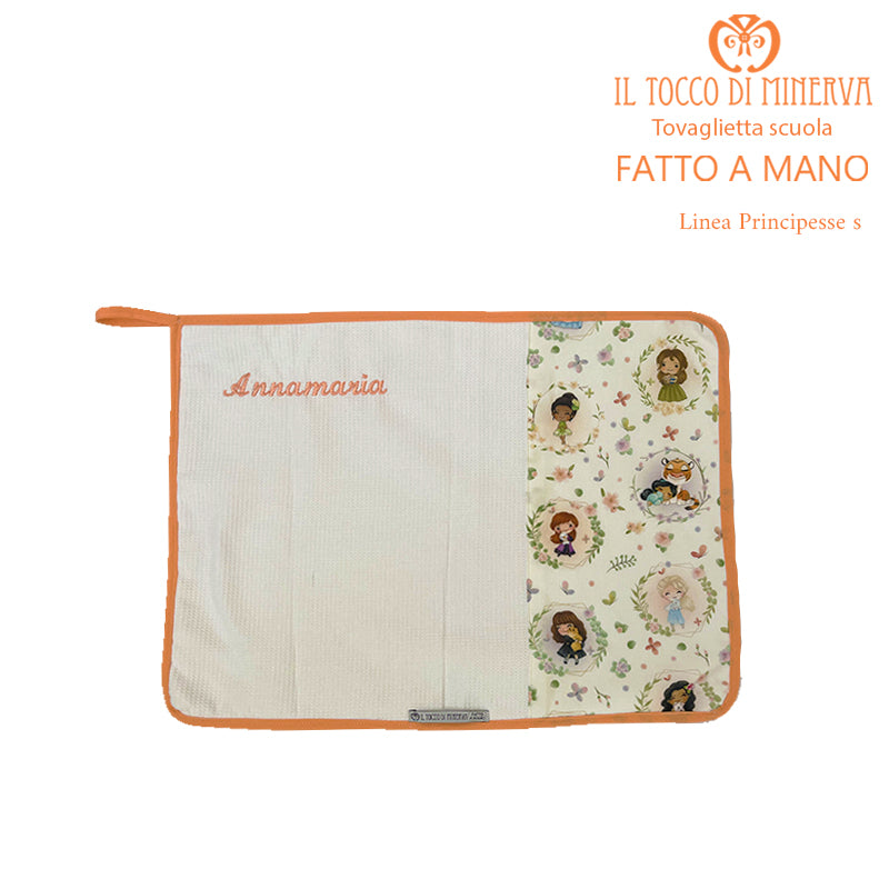 Tovaglietta scuola bambina Linea Principesse salmone - Fatto a mano - Il Tocco di Minerva